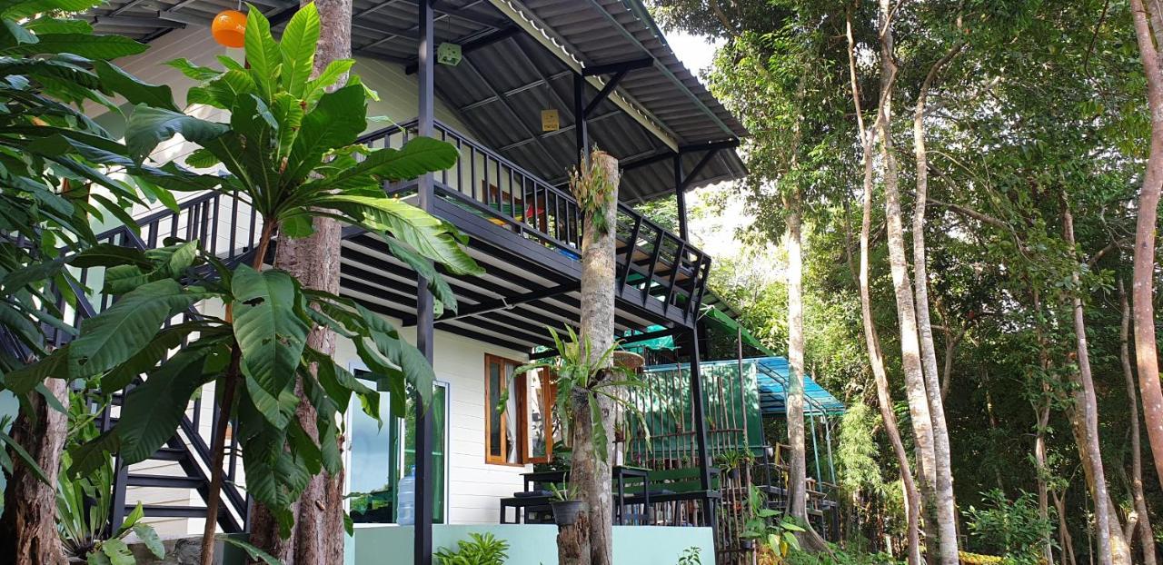 Appartamento Jeroen'S Jungle View Koh Chang Esterno foto